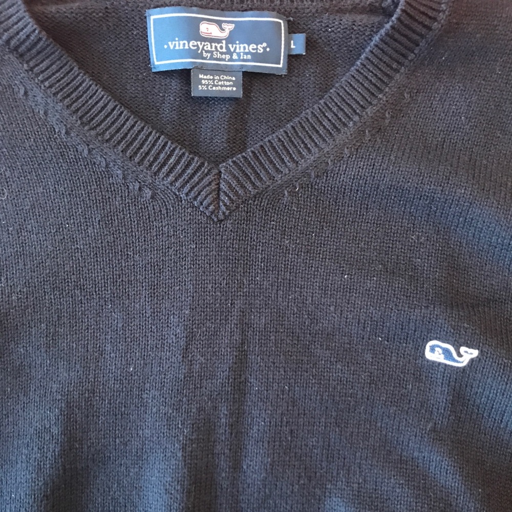 🚨Vineyard Vines Fleece Sweater🚨